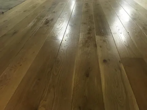 Hardwood flooring installed by Miller's Wholesale Flooring in East Tennessee