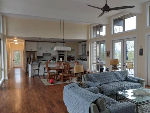 Hardwood flooring installed by Miller's Wholesale Flooring in East Tennessee